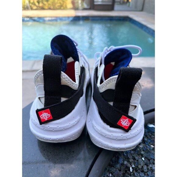 Nike Men Huarache Type Summit White Sneakers Size 11 - Picture 3 of 7